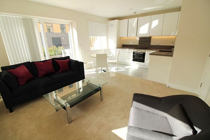 2 Bedroom Apartment To Rent In Harlequin House, Padworth Avenue, Reading, RG2