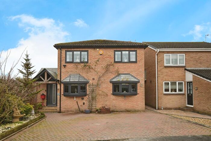 4 Bedroom Detached House For Sale In Marshfield Grove, Staveley, Chesterfield, S43