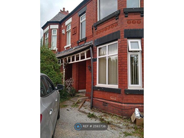 2 Bedroom Flat To Rent In Longley Lane, Manchester, M22