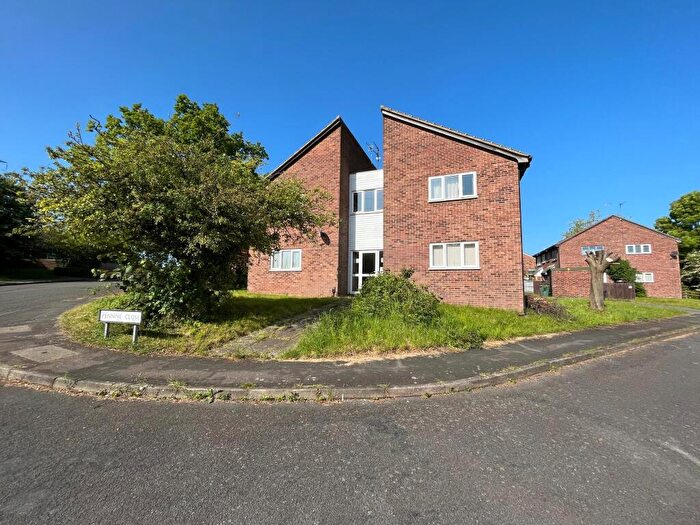 Studio To Rent In Pennine Close, Shepshed, LE12