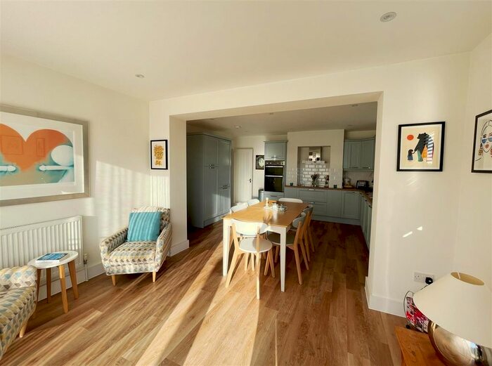 2 Bedroom Semi-Detached House For Sale In Claygate Lane, Shipbourne, Tonbridge, TN11