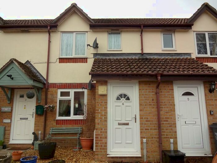 1 Bedroom Flat To Rent In Bailey Close, Bishops Cannings, Devizes, SN10