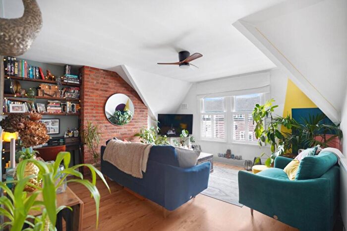1 Bedroom Apartment For Sale In Venner Road, Sydenham, London, SE26