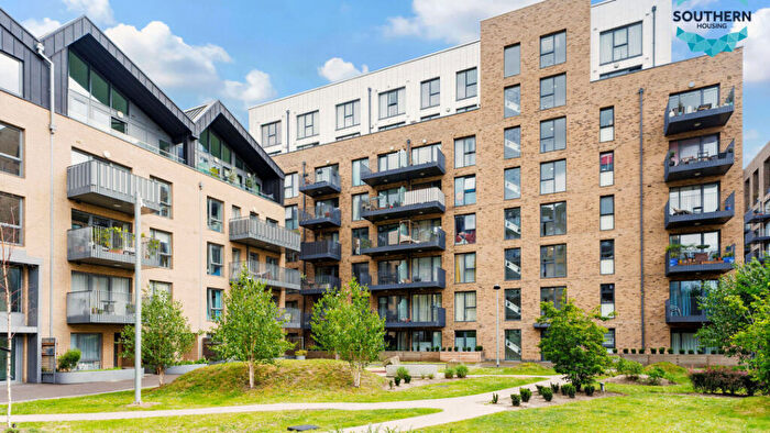 1 Bedroom Flat For Sale In Nicholson Square, E3