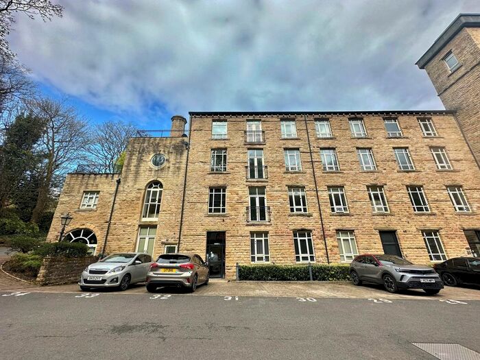 2 Bedroom Flat To Rent In Brook Lane, Golcar, Huddersfield, HD7