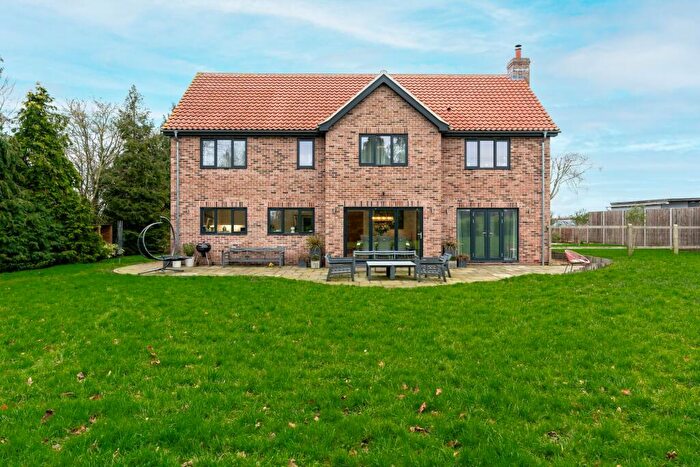 5 Bedroom Detached House For Sale In Reymerston Road, Garvestone, NR9