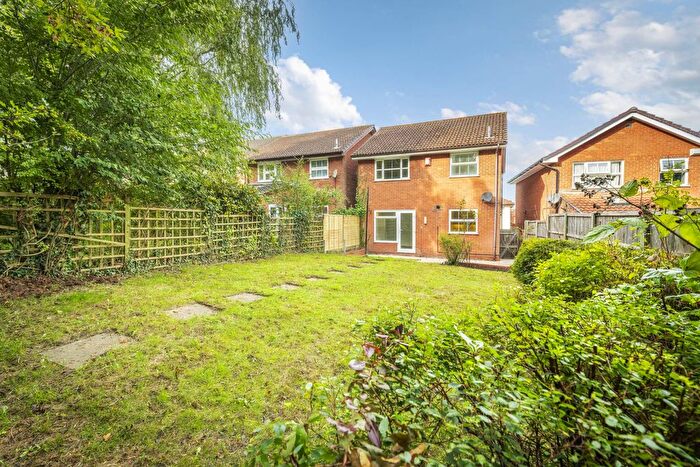 3 Bedroom Detached House For Sale In Fairview Close, Tonbridge, TN9