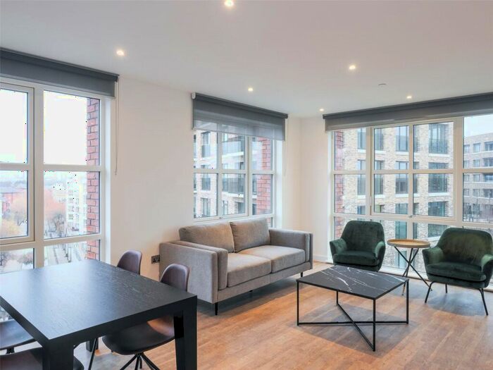 2 Bedroom Apartment To Rent In Maritime Street, London, SE16
