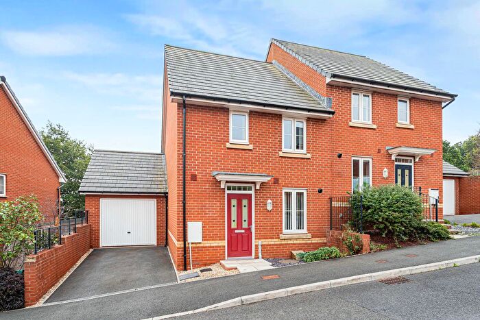3 Bedroom Semi Detached House For Sale In Clover Drive, Dawlish, EX7