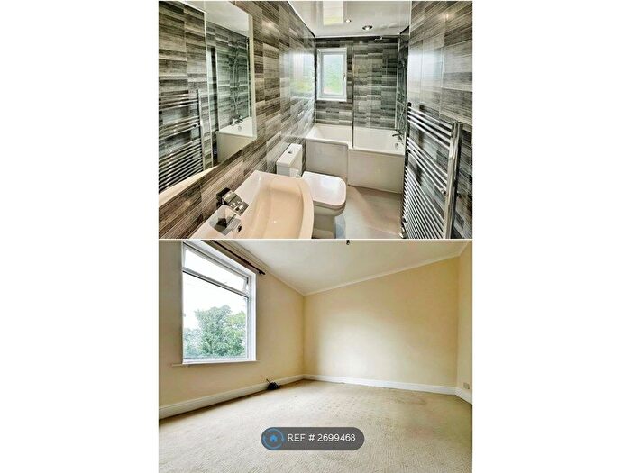 2 Bedroom Terraced House To Rent In Aberford Road, Stanley, Wakefield, WF3