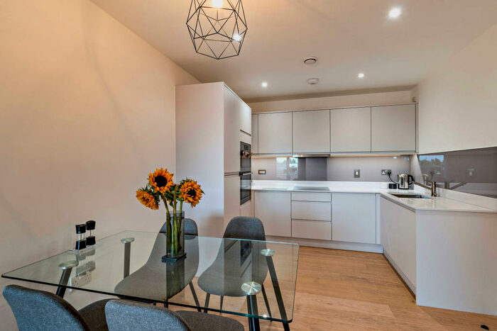 1 Bedroom Flat To Rent In John Street, SK1