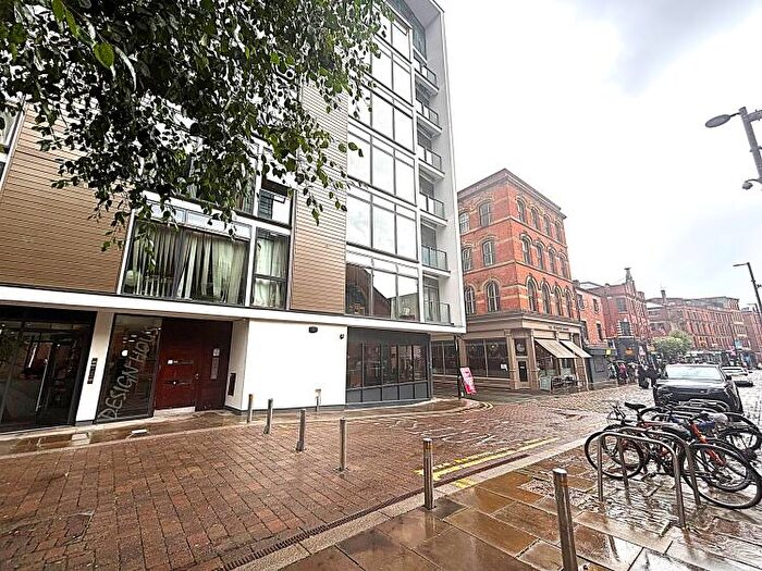 2 Bedroom Apartment To Rent In Design House, High Street Manchester, M4