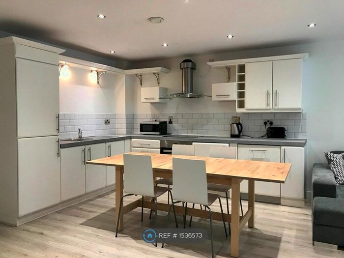 2 Bedroom Flat To Rent In Concert Street, Liverpool, L1