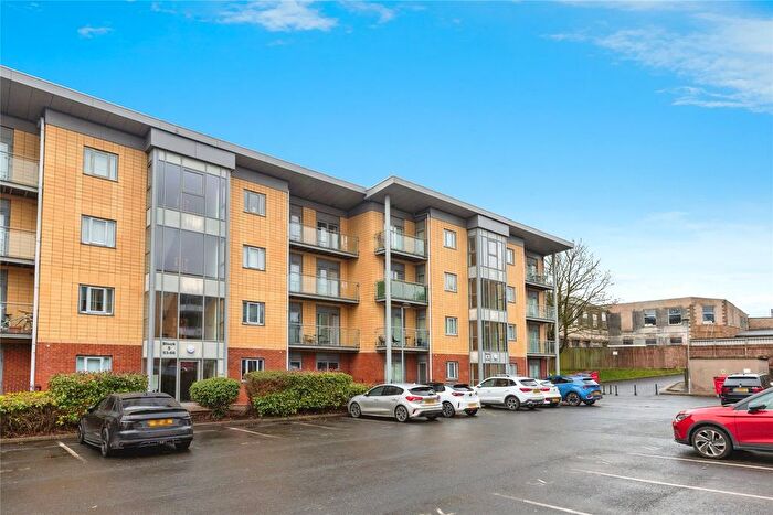 2 Bedroom Flat For Sale In Bolton Road, Ewood, Blackburn, Lancashire, BB2