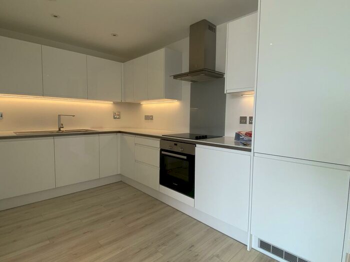 2 Bedroom Apartment To Rent In The Winerack, IP4