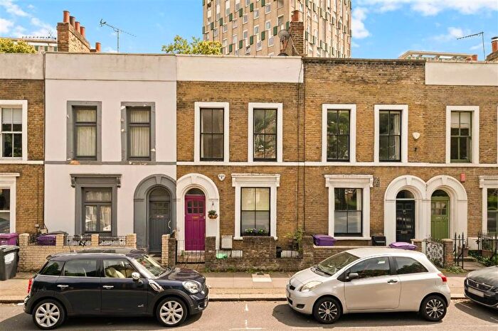 2 Bedroom Terraced House For Sale In Old Ford Road, Old Ford Road, E2