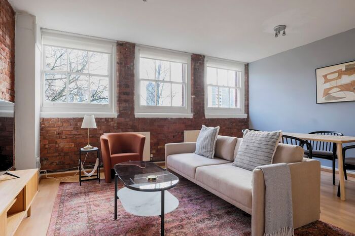 2 Bedroom Flat To Rent In Finsbury, EC1V