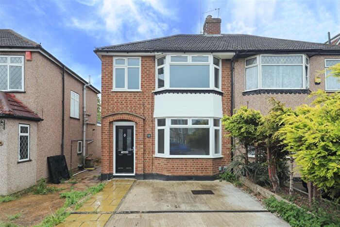 3 Bedroom Semi-Detached House For Sale In Sutton Court Road, Hillingdon, UB10