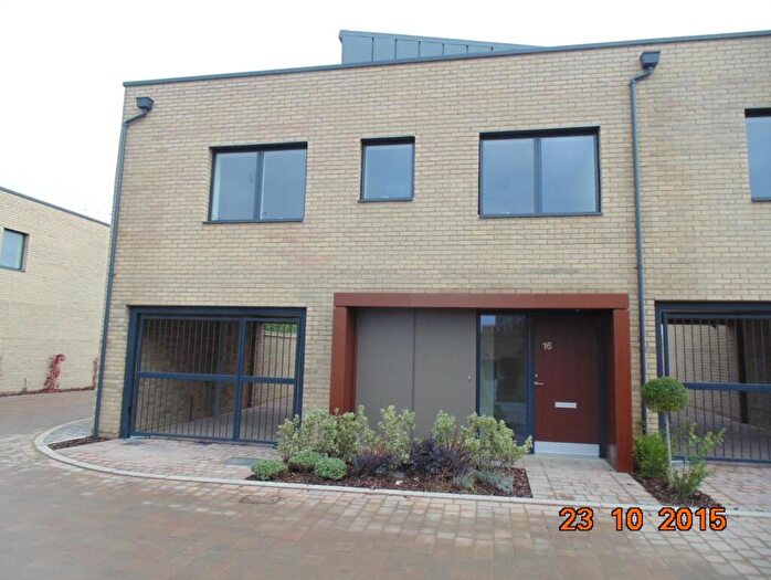 3 Bedroom House To Rent In St Michael Street, CB2