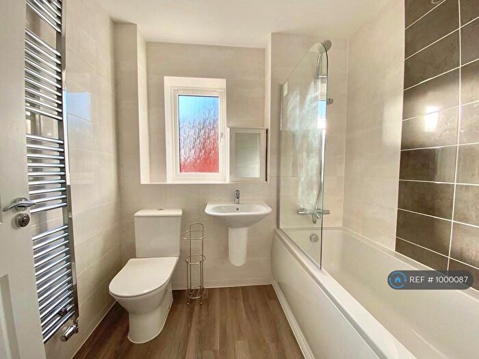 2 Bedroom Semi-Detached House To Rent In Gerard Avenue, Coventry, CV4