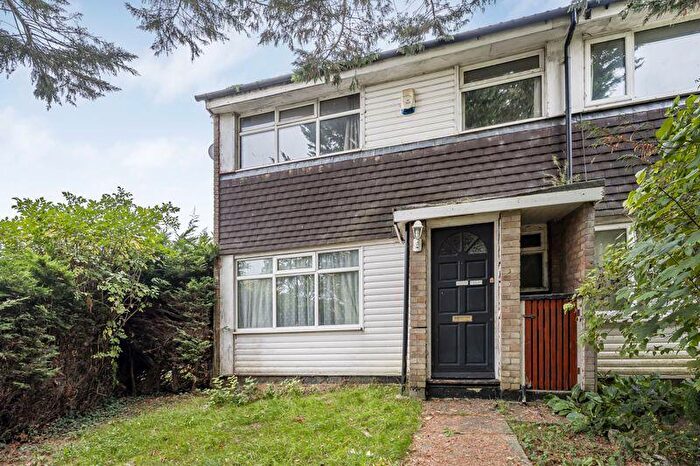 3 Bedroom End Of Terrace House For Sale In St. Agnells Lane, Hemel Hempstead, HP2