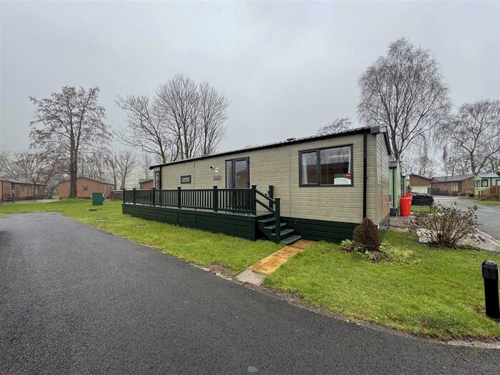 2 Bedroom Lodge For Sale In Garsdale Road, Sedbergh, LA10