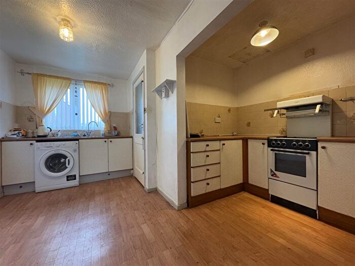 3 Bedroom Terraced House For Sale In Claudian Way, Grays, RM16