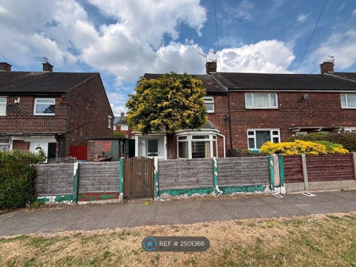 2 Bedroom Semi-Detached House To Rent In Hardman Street, Chadderton, Oldham, OL9