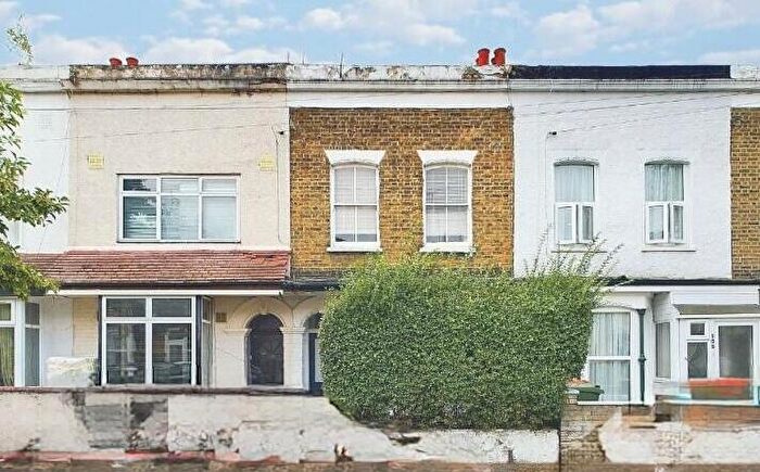 3 Bedroom Terraced House For Sale In Godwin Road, London, E7