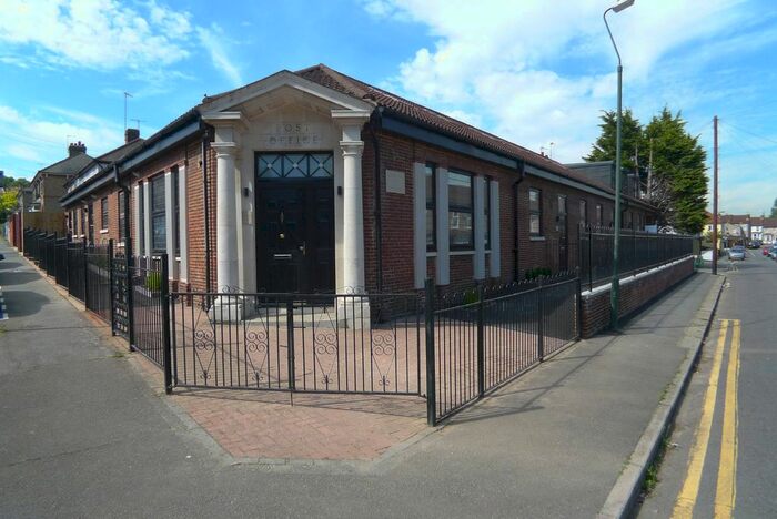 1 Bedroom Mews To Rent In Sheridan Road, Belvedere, DA17