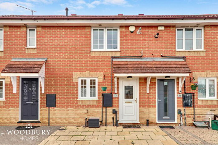 2 Bedroom Terraced House To Rent In Fairmeads, Loughton, IG10