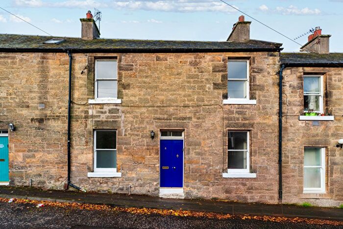 2 Bedroom Terraced House For Sale In New Well Wynd, Linlithgow, EH49