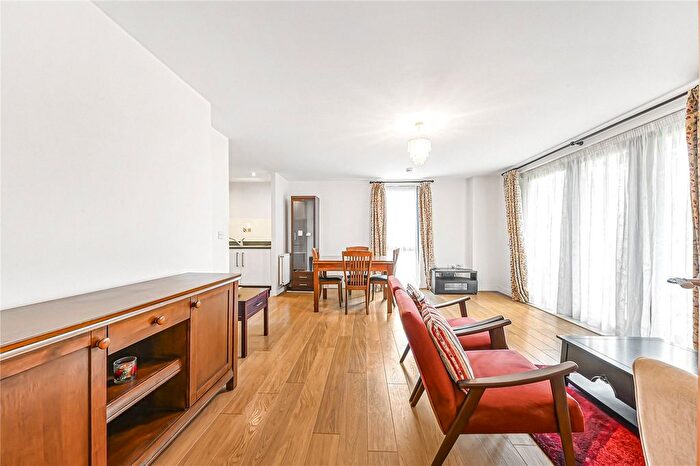 3 Bedroom Flat To Rent In Theodor Court, Nobel Close, NW9