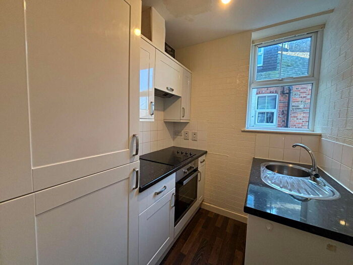 1 Bedroom Flat To Rent In Seaside Road, Eastbourne, East Sussex, BN21