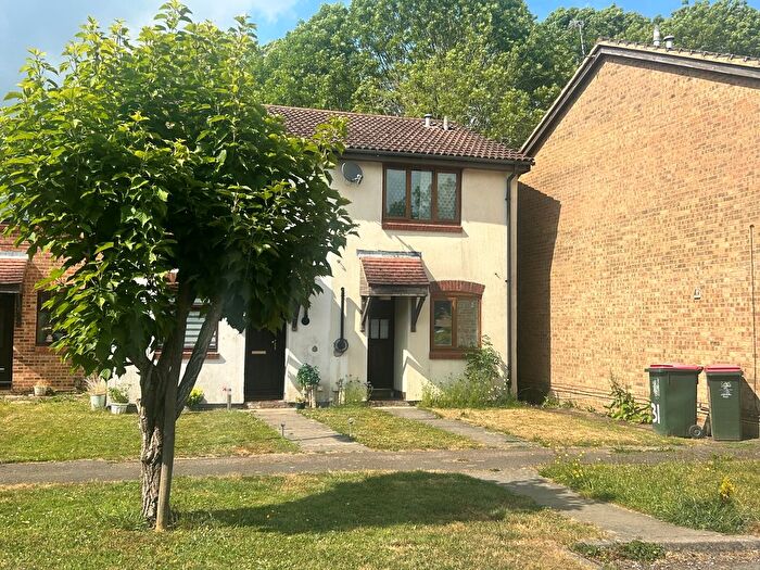2 Bedroom Terraced House To Rent In Ferndown, Crawley, RH10