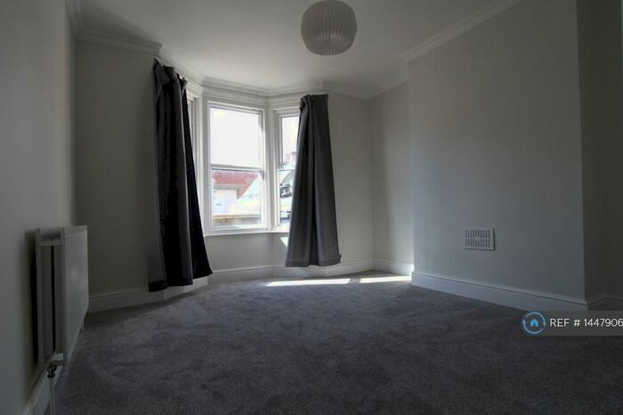 3 Bedroom Terraced House To Rent In Truro Road, Bristol, BS3