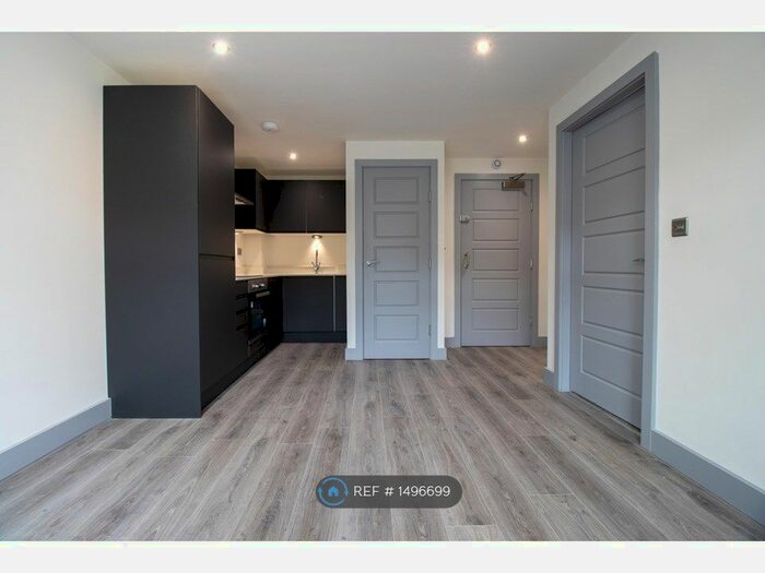 1 Bedroom Flat To Rent In Stanningley Road, Pudsey, LS28