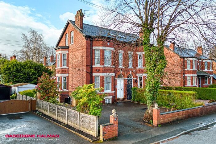 6 Bedroom Semi Detached House For Sale In Kennerley Road, Stockport, SK2