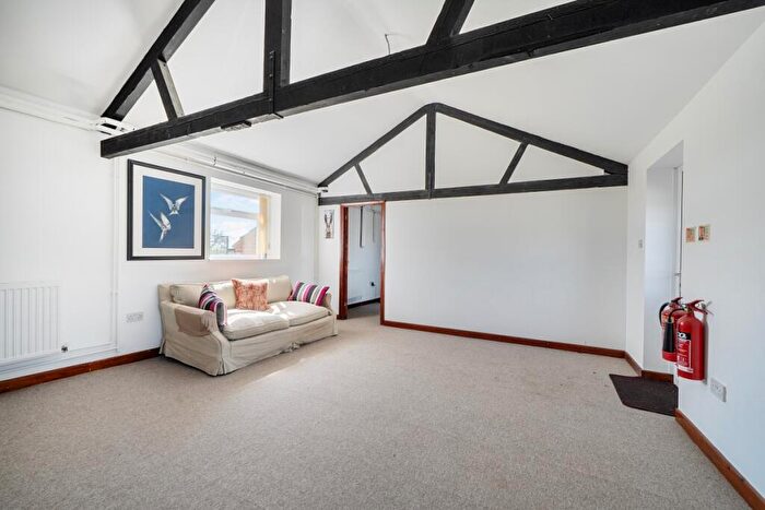 1 Bedroom Barn To Rent In The Weir Swindon, SN4