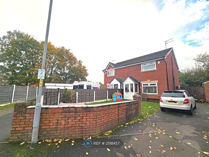 3 Bedroom Semi-Detached House To Rent In Energy Street, Manchester, M40