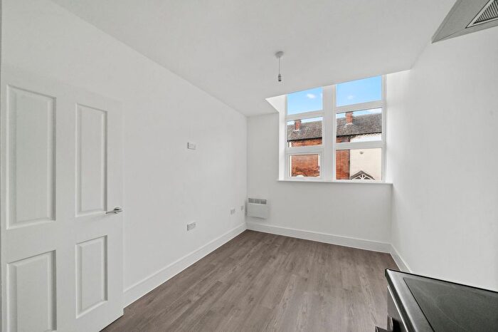 1 Bedroom Flat For Sale In Railway Road, Leigh, WN7