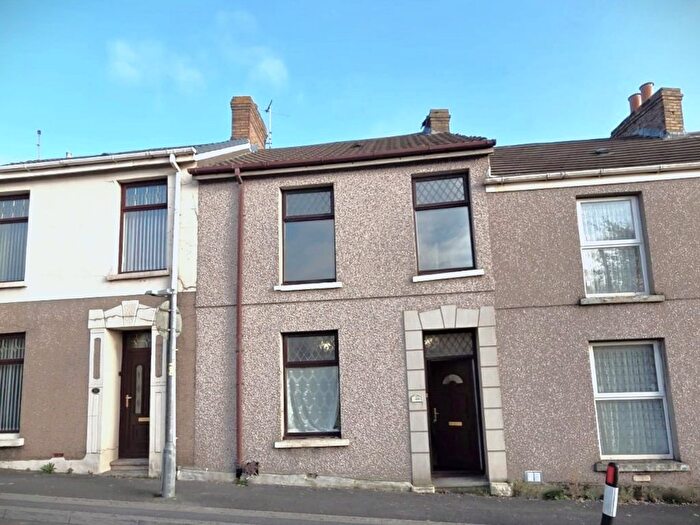 3 Bedroom Terraced House For Sale In Felinfoel Road, Llanelli, SA15