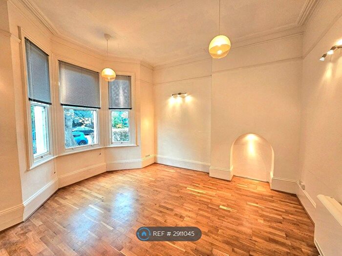 1 Bedroom Flat To Rent In St. Marys Road, Leamington Spa, CV31
