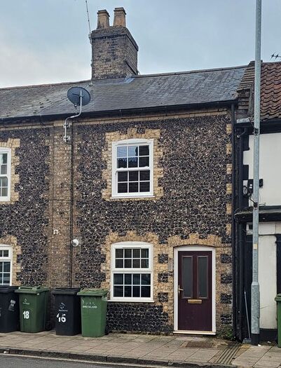 2 Bedroom Terraced House To Rent In Castle Street, Thetford, IP24