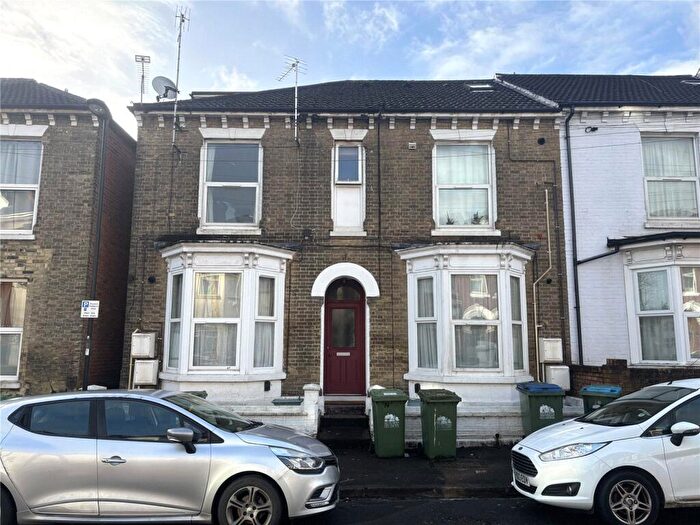 1 Bedroom Flat To Rent In Ordnance Road, Southampton, SO15