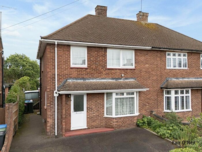 3 Bedroom Semi-Detached House For Sale In Thaxted Road, Buckhurst Hill, IG9