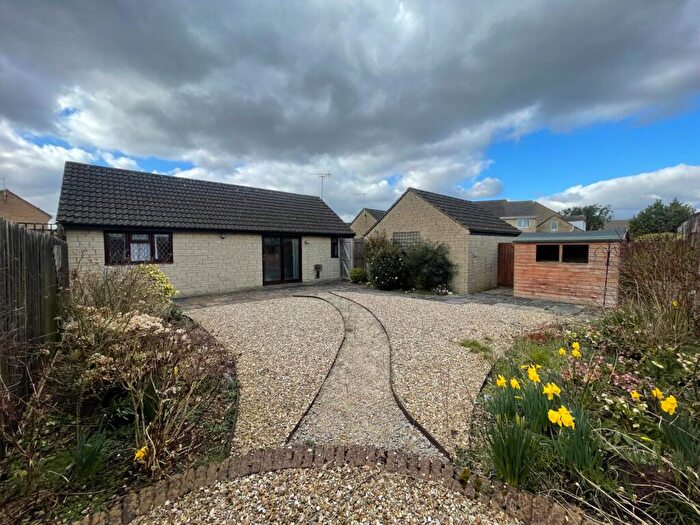 2 Bedroom Bungalow For Sale In Pheasant Way, Cirencester, Gloucestershire, GL7