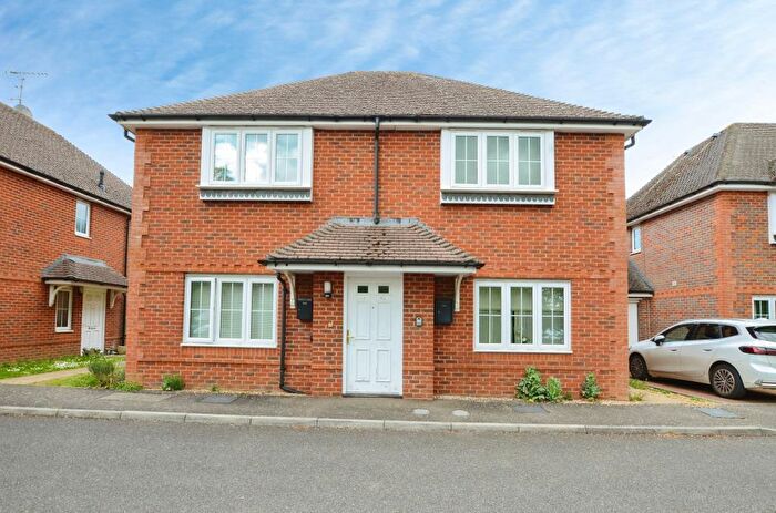 1 Bedroom Flat To Rent In Chesham, Buckinghamshire, HP5