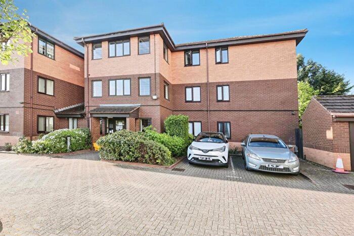 2 Bedroom Flat For Sale In Coventry Road, Sheldon, Birmingham, B26