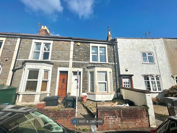 4 Bedroom Terraced House To Rent In Avonvale Road, Bristol, BS5